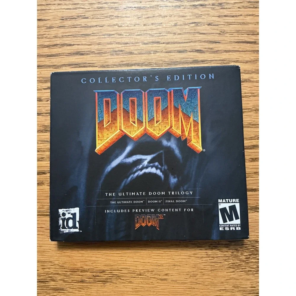 Doom Collector's Edition The Ultimate Doom Trilogy PC2003 Activision id Software